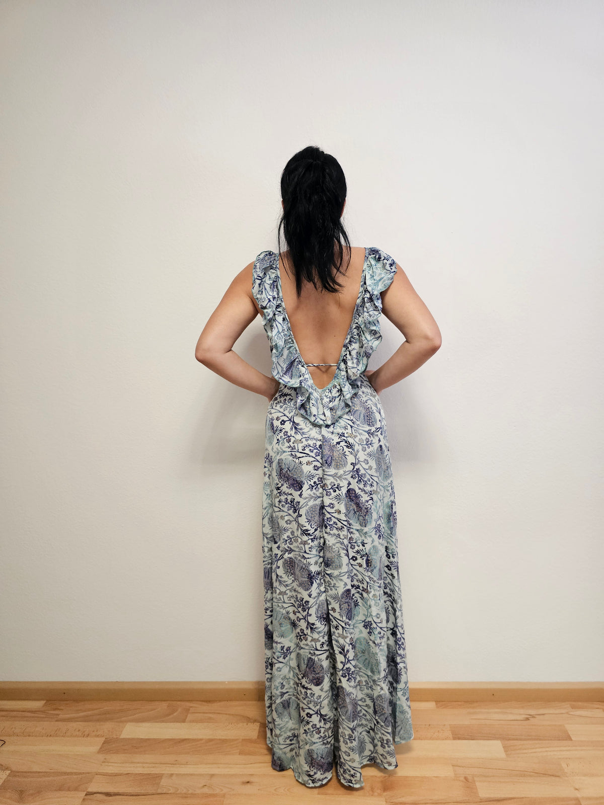 Open-back dress